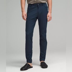Lululemon ABC Skinny-Fit 5 Pocket Pant Warpstreme True Navy Size 28